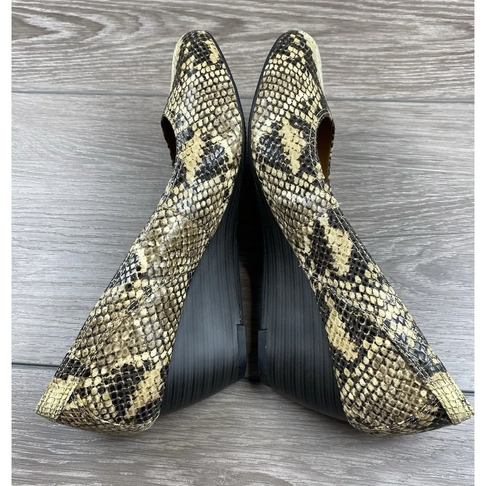 Clarks Women's Snakeprint Wedge Heels Multicolor‎ Size 8.5 M